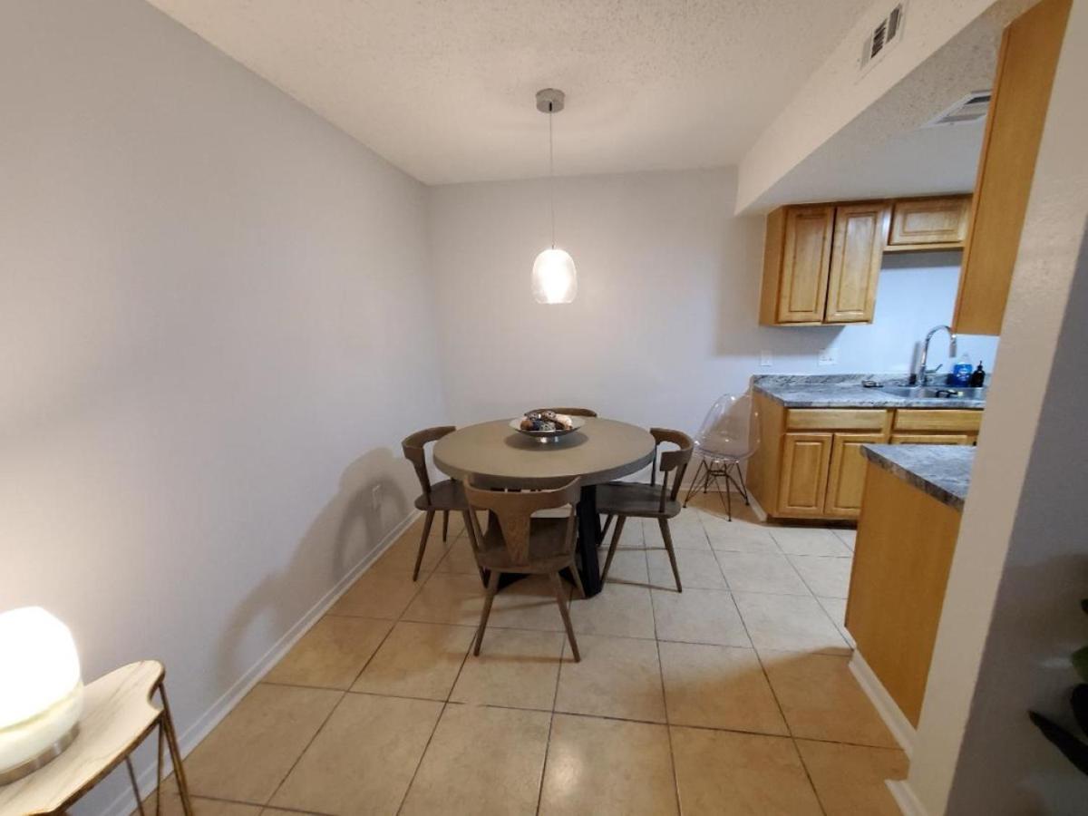 Condo Near Downtown Austin - 2Br Luaran gambar