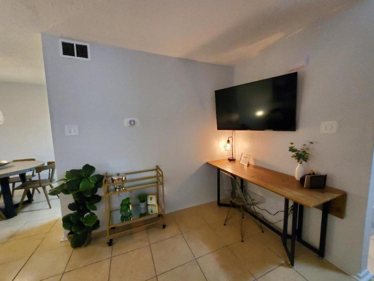 Condo Near Downtown Austin - 2Br Luaran gambar